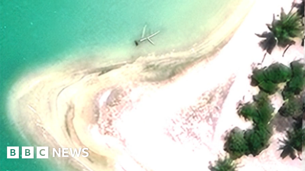Expedition hopes to find aviator Amelia Earhart's plane on remote island