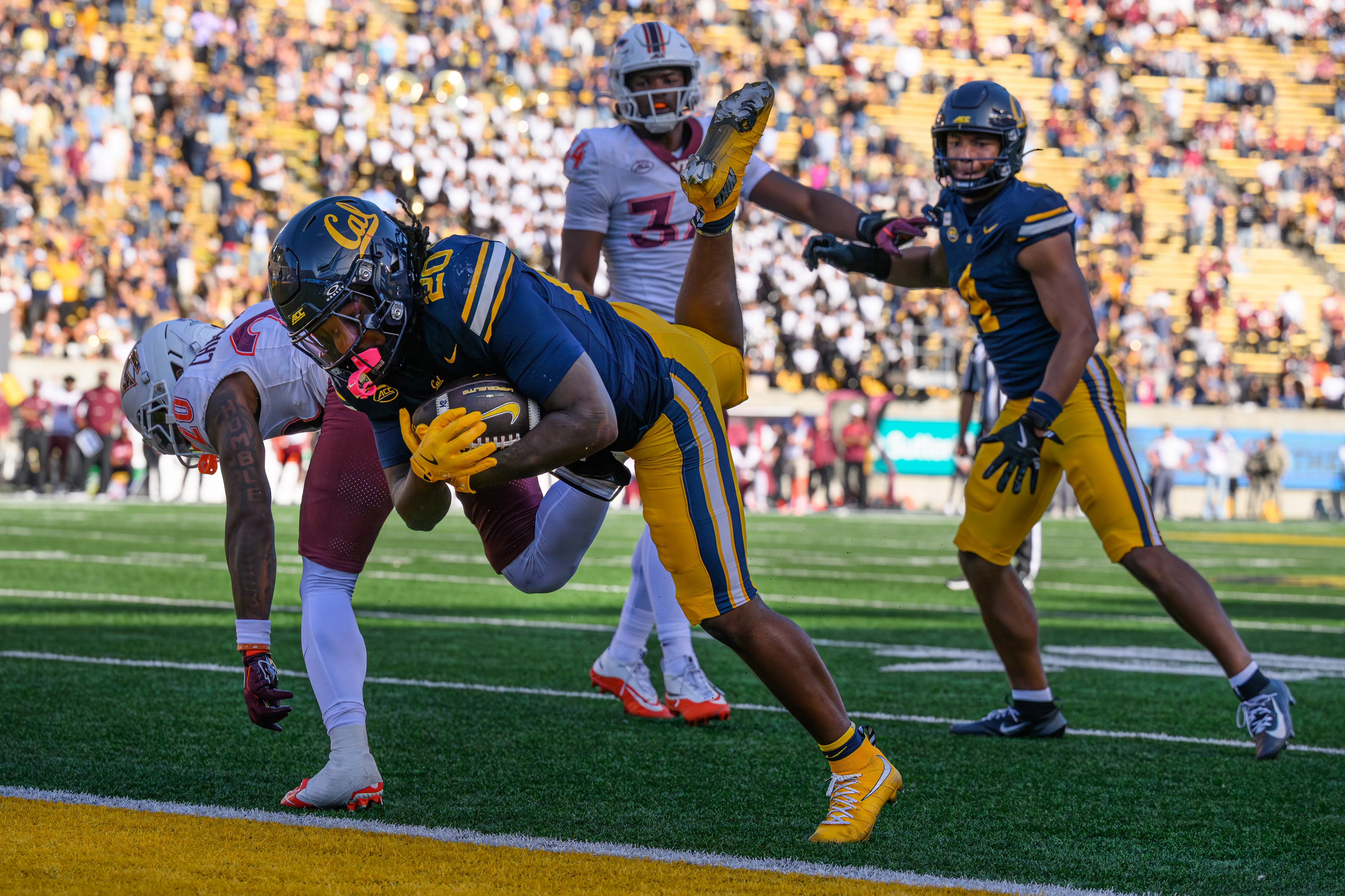 Short-handed Cal scores touchdown with 18 seconds left to upset Virginia Tech 25