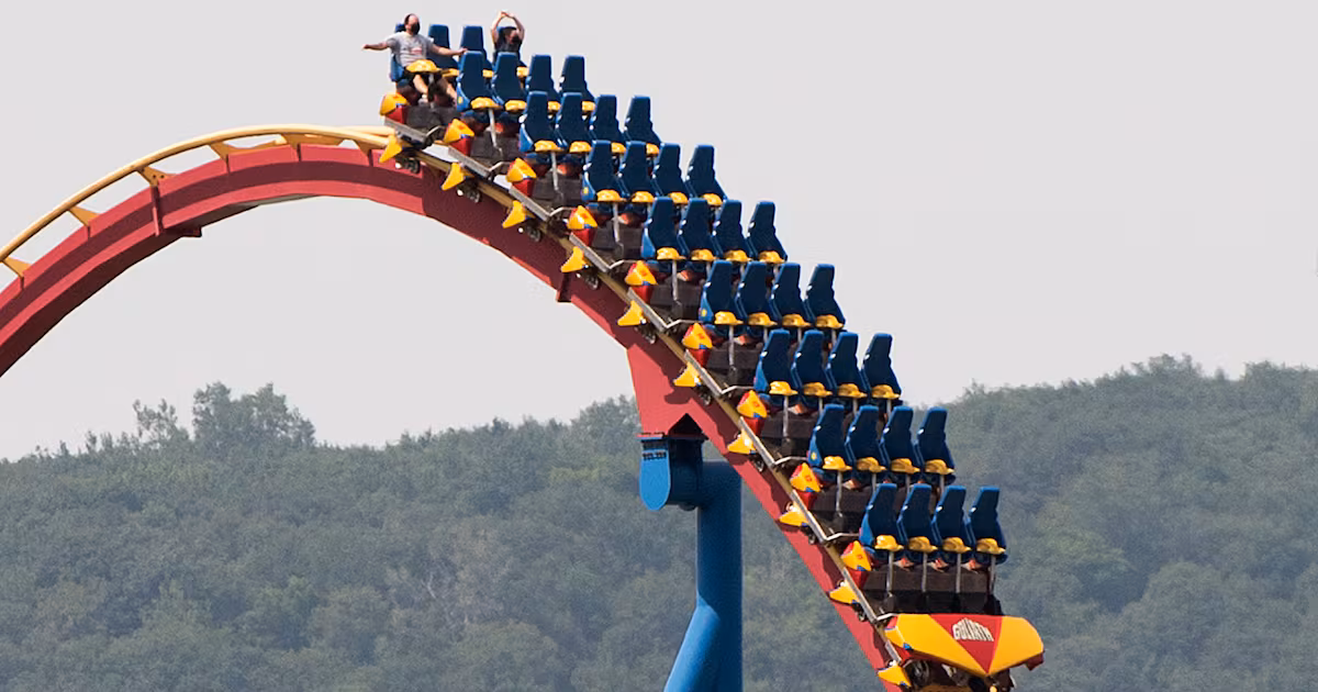 Canada’s Wonderland, La Ronde close roller