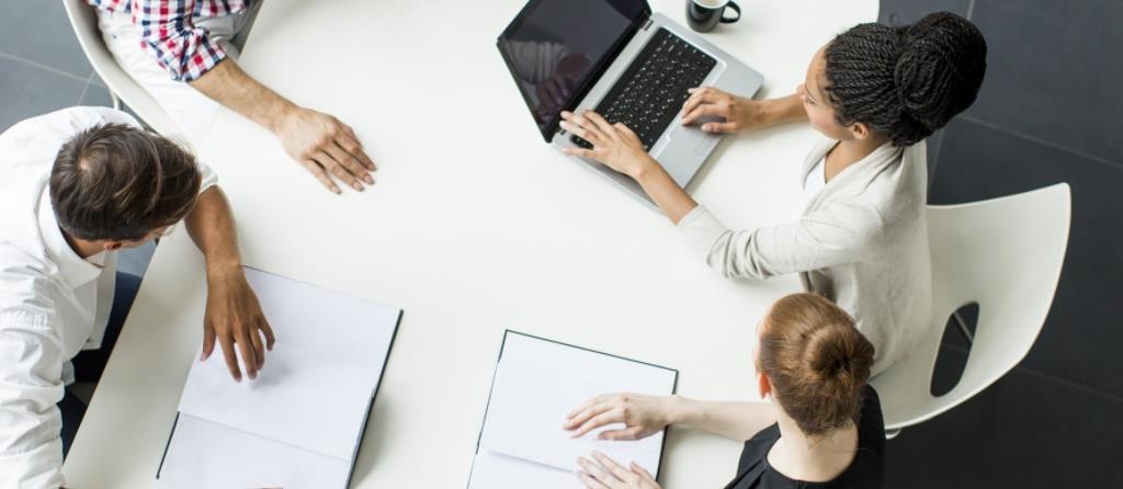 UK pension trustees use AI despite gaps in governance and training
