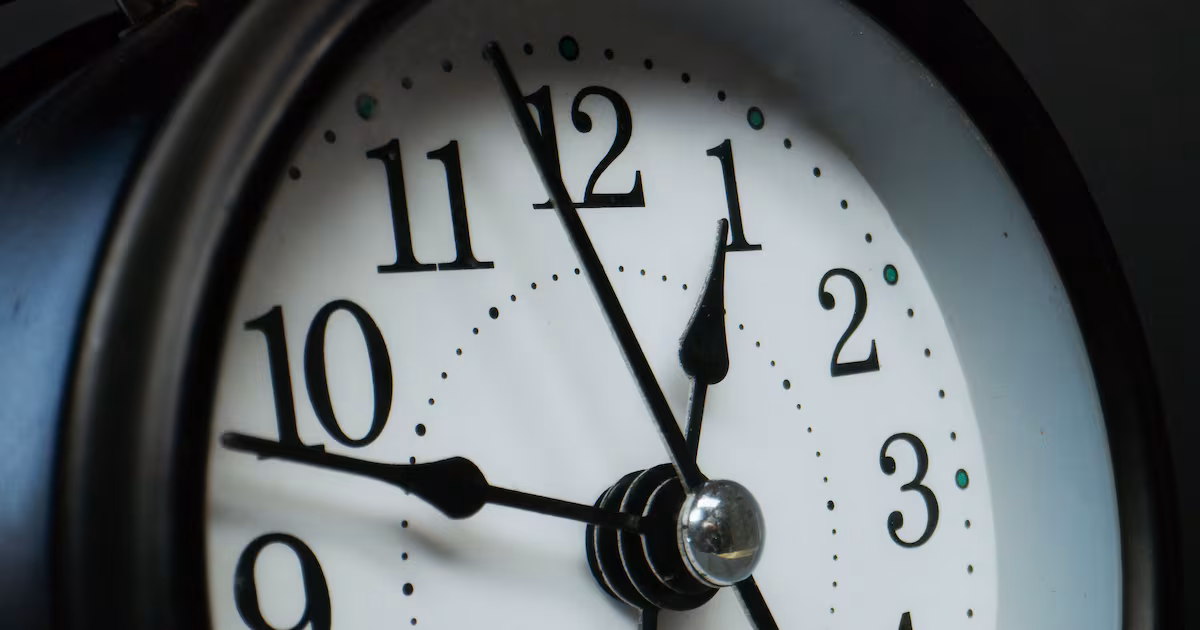 What time is it? Confusion as Canada’s approach to daylight saving time shifts