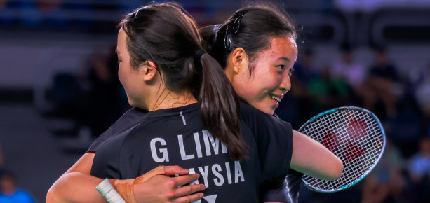 World Juniors: Low Breaks Jinx; Two Gold for Indonesia