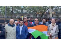Indian diaspora in London stages counter