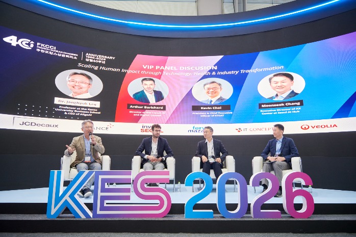 AI payoffs, green transition shape France